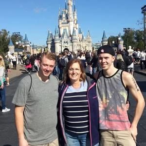 Meet your Posher, Tyler